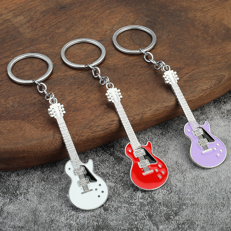 Musical Instrument All - Kreativer Musikinstrument-Anhänger, Event-Geschenkbeutel-Anhänger, Metalllack, Gitarren-Schlüsselanhänger