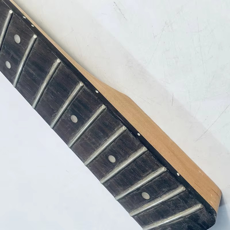 LN860 Linkshändiger Original H – Bass Guitar Fretless Bewertung und Preis