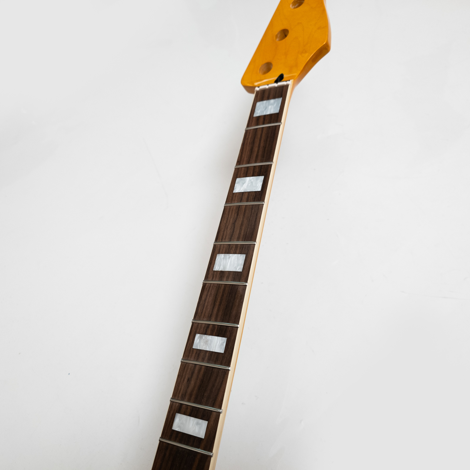 4-Saitiger Bassgitarrenhals au – Bass Guitar Fretless Bewertung und Preis